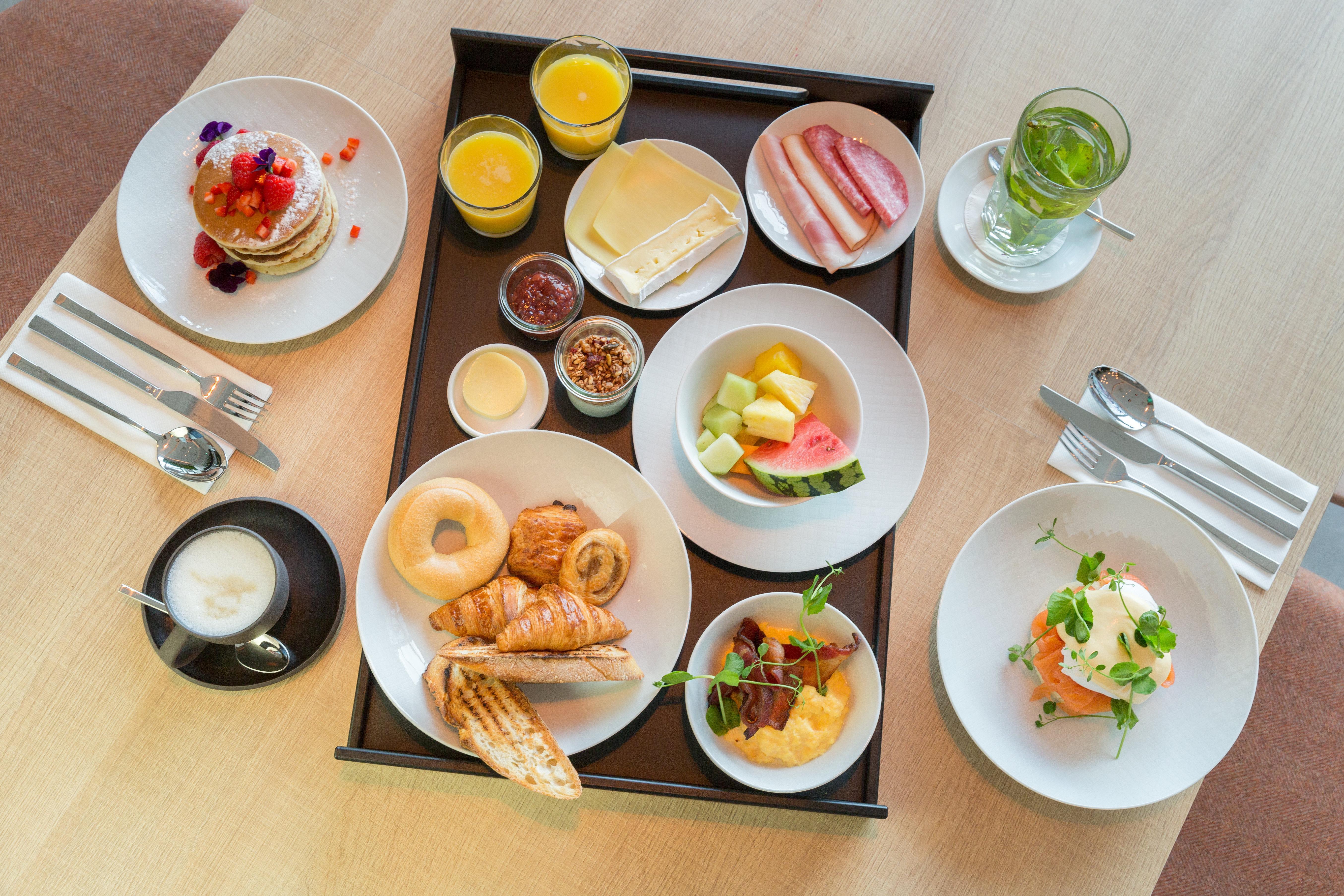 คราวน์ พลาซา อูเทรคต์ - เซ็นทรัล สเตชั่น Hotel ภายนอก รูปภาพ
