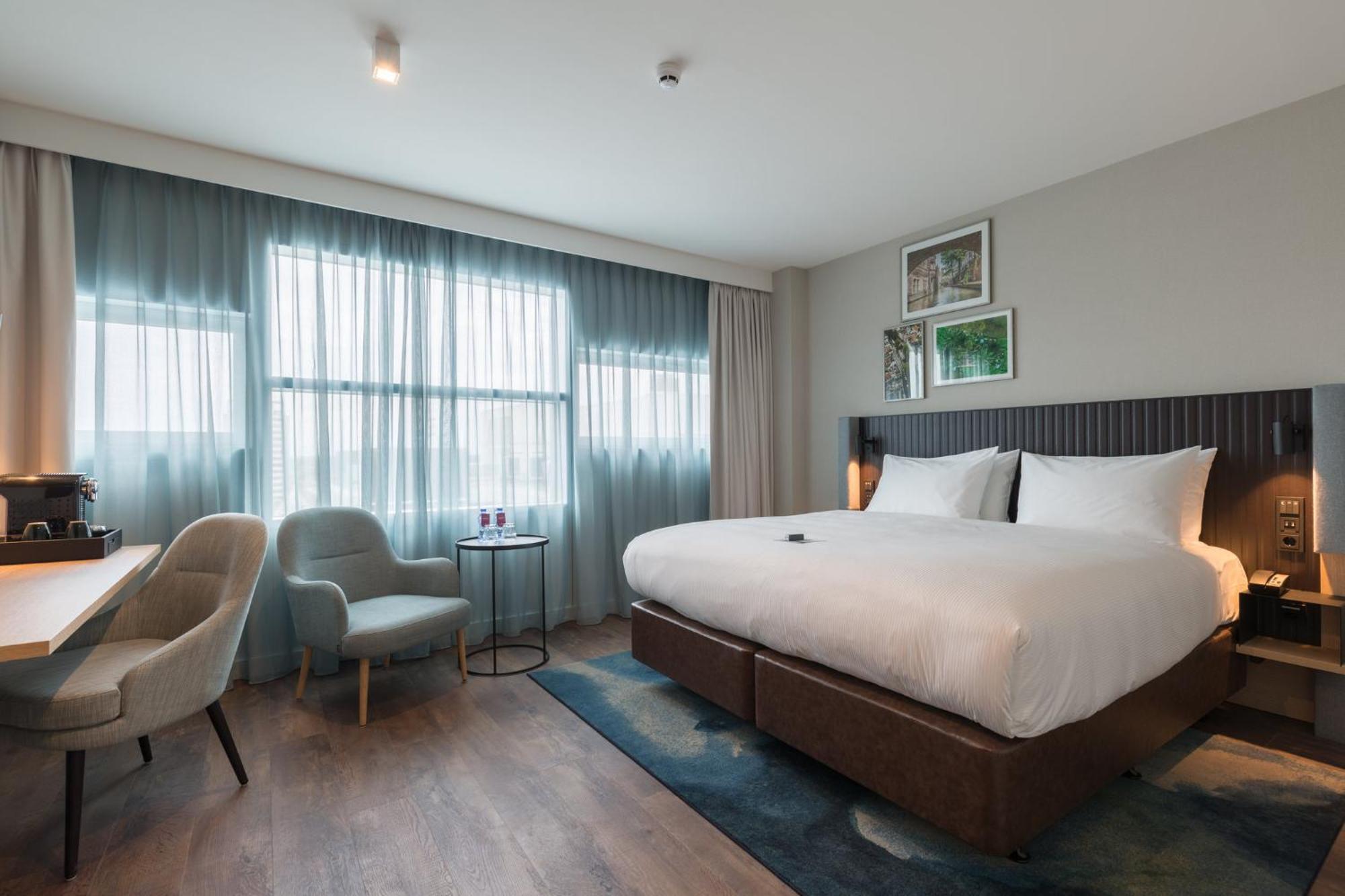 คราวน์ พลาซา อูเทรคต์ - เซ็นทรัล สเตชั่น Hotel ภายนอก รูปภาพ